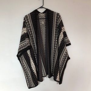 ECOTÉ Poncho (Urban Outfitters)